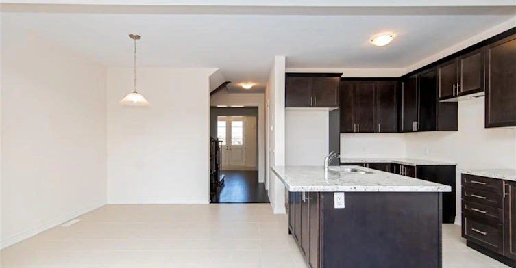 14 Cooley Grove, Hamilton, ON, L9K 0J7 - 14