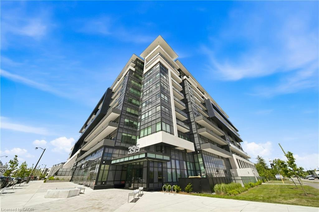 221-395 Dundas Street W, Oakville, ON, L6M 4M2