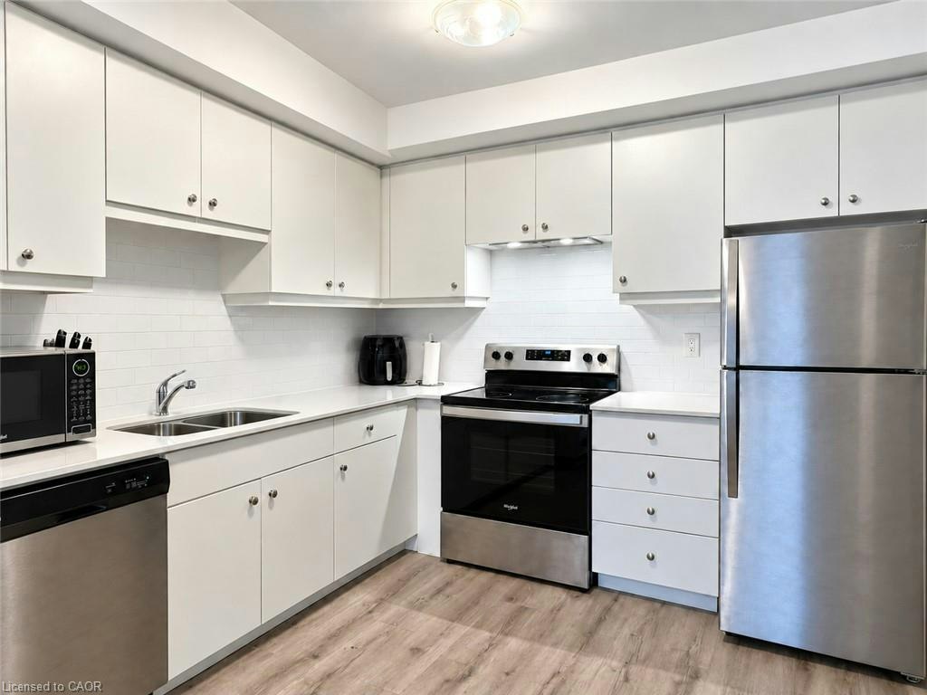 314-251 Northfield Drive E, Waterloo, ON, N2K 0G9 - 5