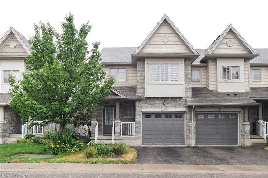 J37-7 Upper Mercer Street, Kitchener, ON, N2A 0B7 - 2