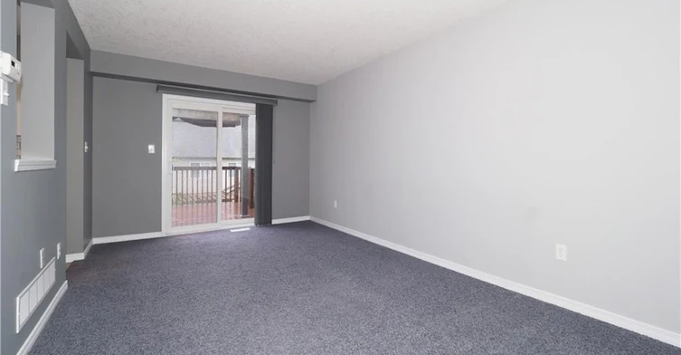 J37-7 Upper Mercer Street, Kitchener, ON, N2A 0B7 - 8