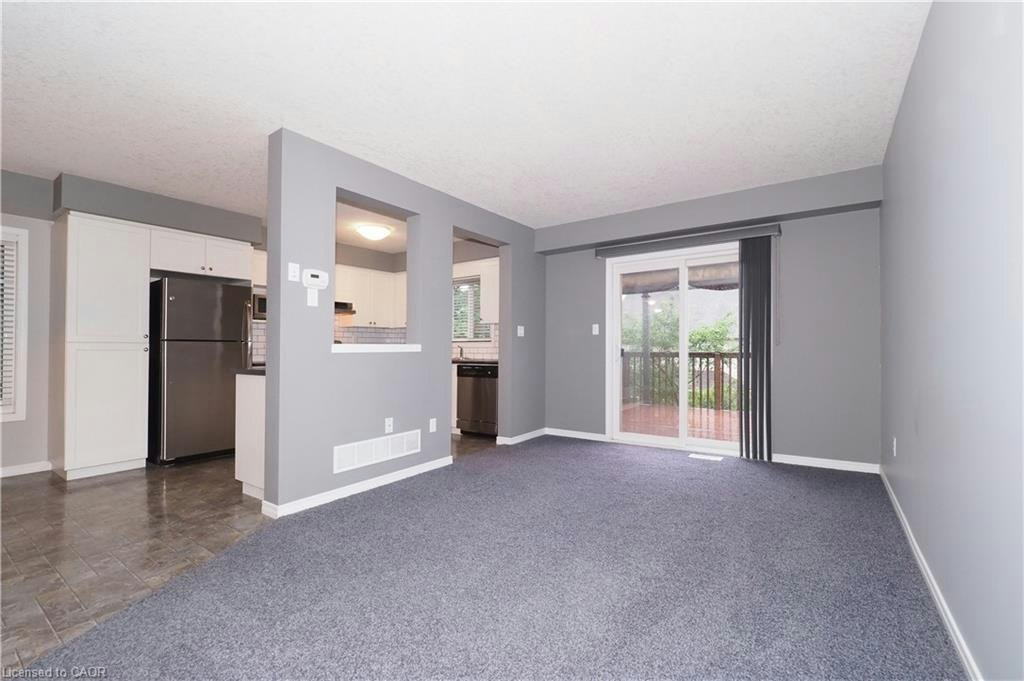J37-7 Upper Mercer Street, Kitchener, ON, N2A 0B7 - 9