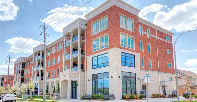 401-175 Commonwealth Street, Kitchener, ON, N2E 4K8