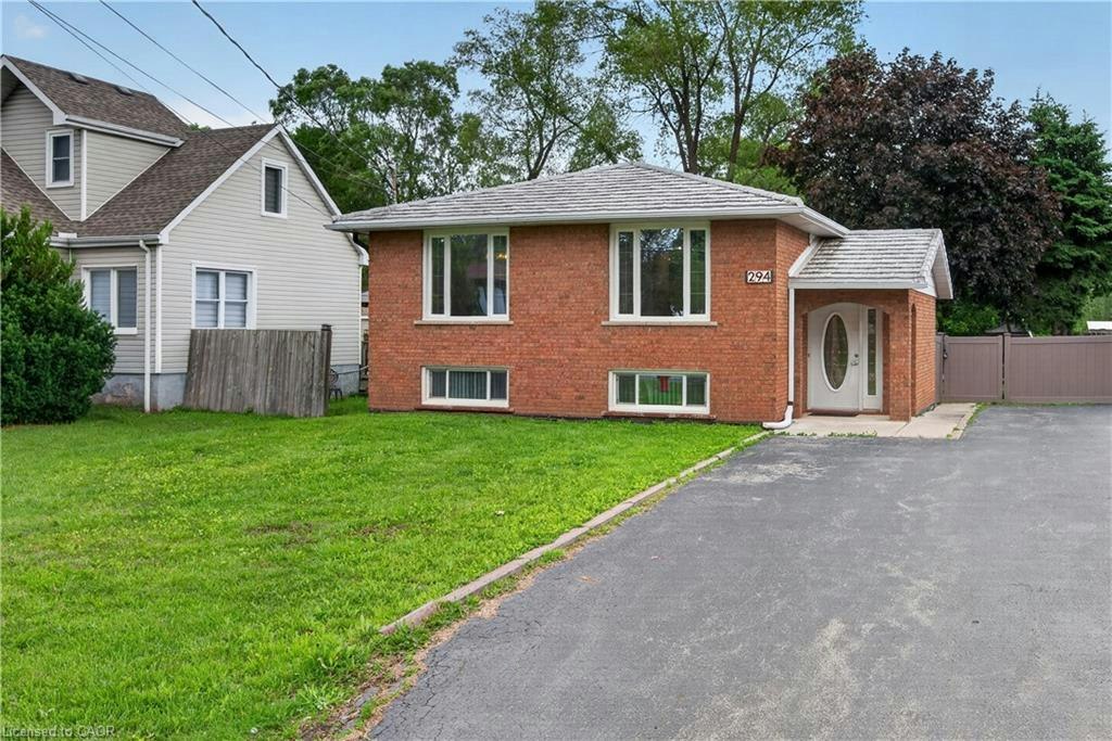 2- LOWER-294 Jones Road, Hamilton, ON, L8E 5L8