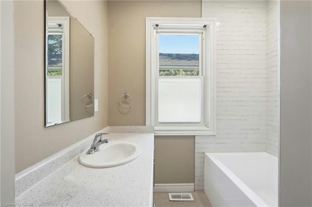 329 Talbot Street, Hamilton, ON, L8H 6T2 - 18