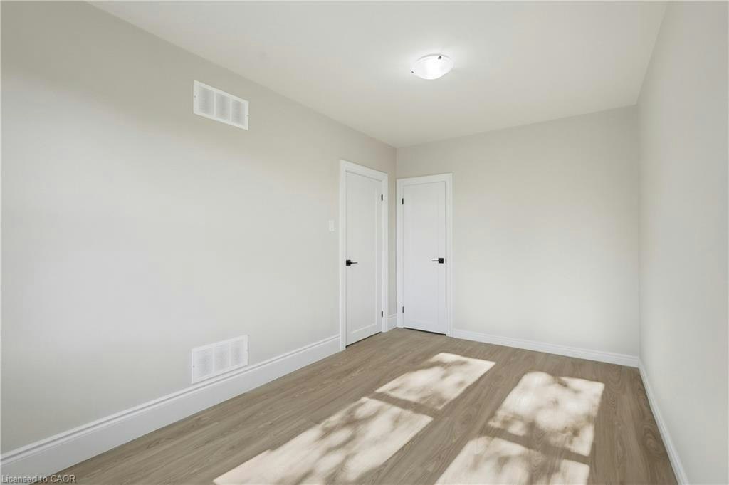 329 Talbot Street, Hamilton, ON, L8H 6T2 - 16