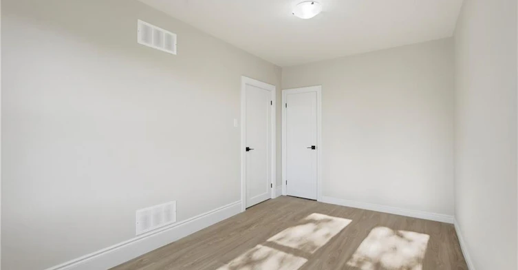 329 Talbot Street, Hamilton, ON, L8H 6T2 - 16