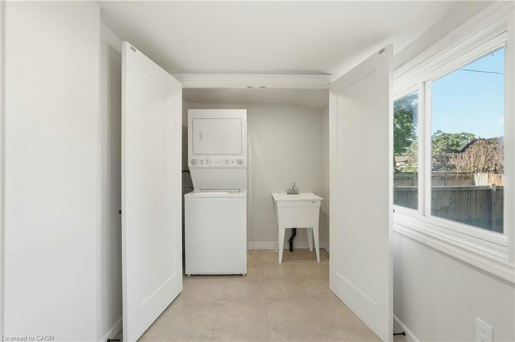 329 Talbot Street, Hamilton, ON, L8H 6T2 - 23