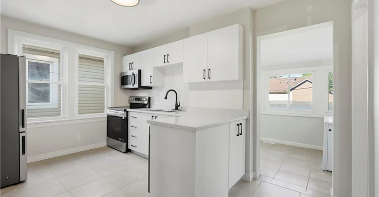 329 Talbot Street, Hamilton, ON, L8H 6T2 - 10