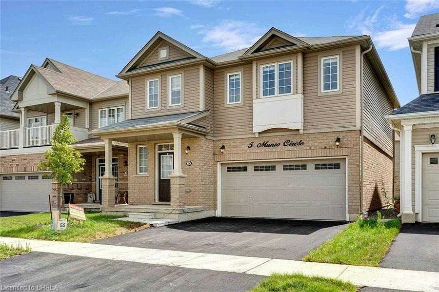 5 Munro Circle, Brantford, ON, N3T 0R1