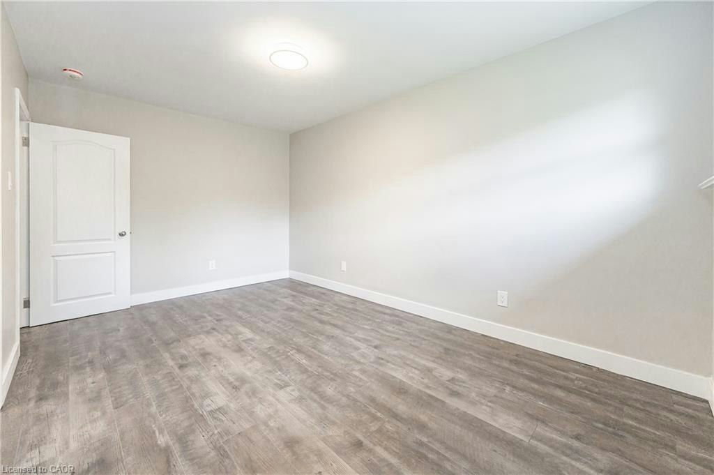 Upper-62 Sandra Avenue, Kitchener, ON, N2M 1Z6 - 13