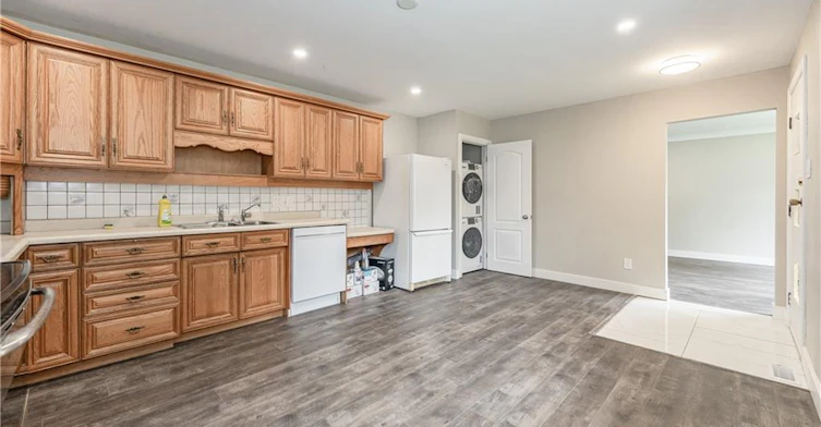 Upper-62 Sandra Avenue, Kitchener, ON, N2M 1Z6 - 8
