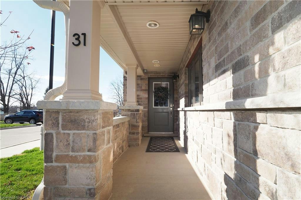 31 Bank Swallow Crescent, Kitchener, ON, N2P 0J7 - 3