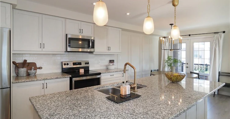 31 Bank Swallow Crescent, Kitchener, ON, N2P 0J7 - 11
