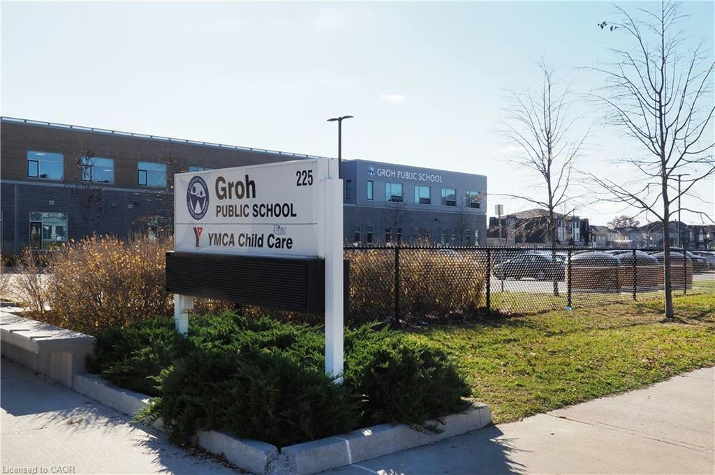 31 Bank Swallow Crescent, Kitchener, ON, N2P 0J7 - 28