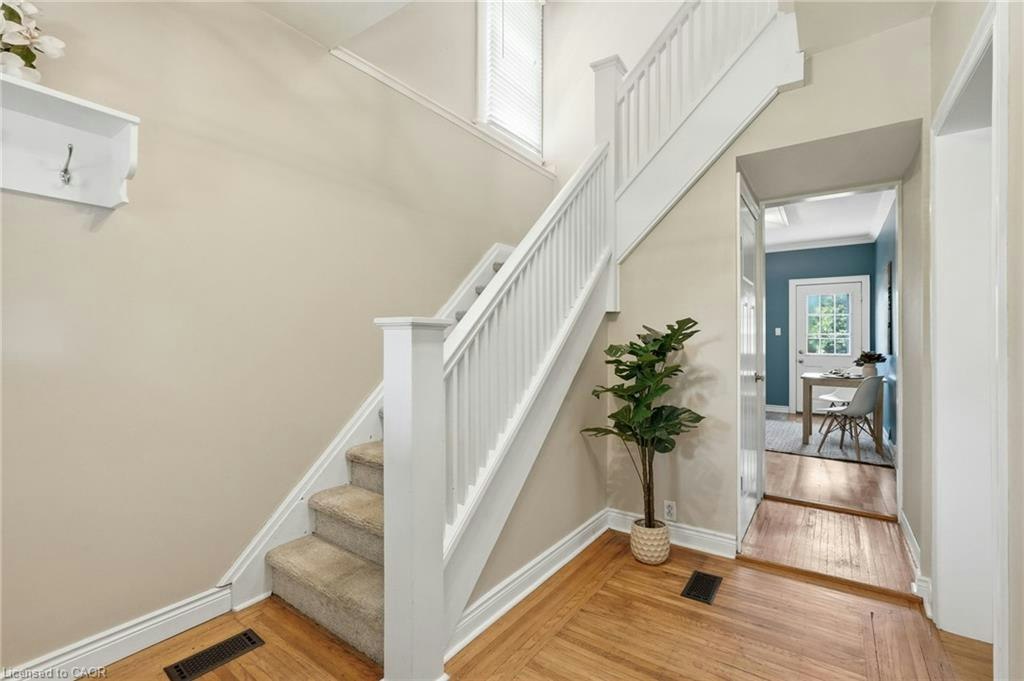 170 Kensington Avenue S, Hamilton, ON, L8M 3H5 - 6