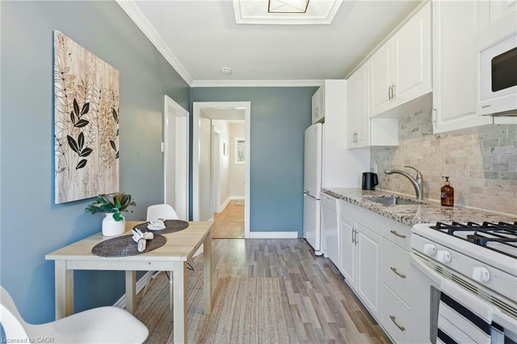 170 Kensington Avenue S, Hamilton, ON, L8M 3H5 - 8