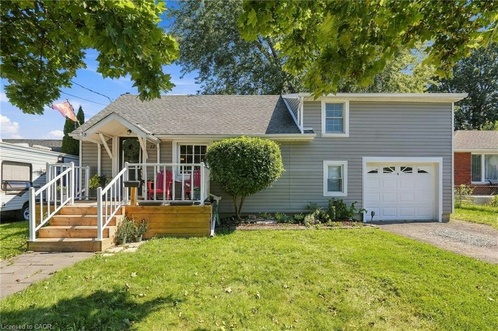 17 Foxglove Avenue, St. Catharines, ON, L2M 3E7