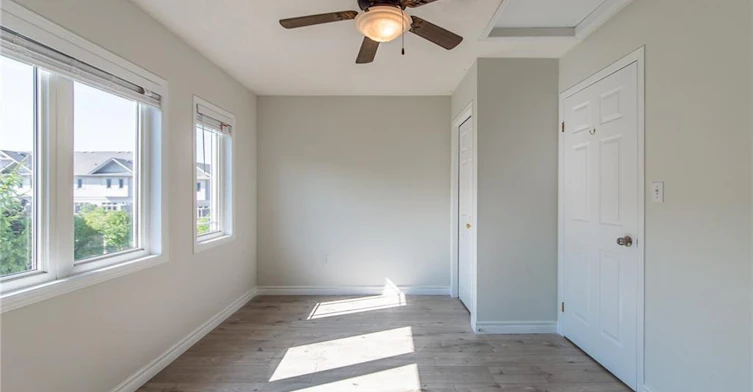 J54-619 Wild Ginger Avenue, Waterloo, ON, N2V 2X1 - 12