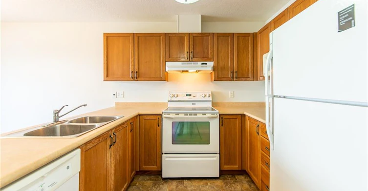 J54-619 Wild Ginger Avenue, Waterloo, ON, N2V 2X1 - 5