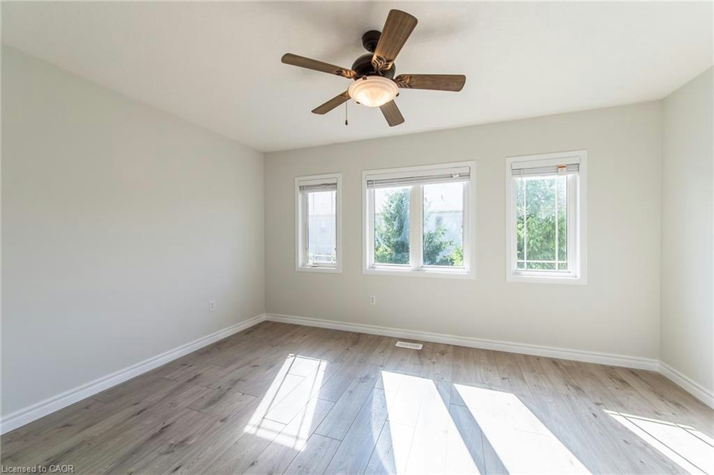 J54-619 Wild Ginger Avenue, Waterloo, ON, N2V 2X1 - 11