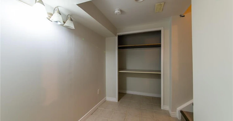 J54-619 Wild Ginger Avenue, Waterloo, ON, N2V 2X1 - 18