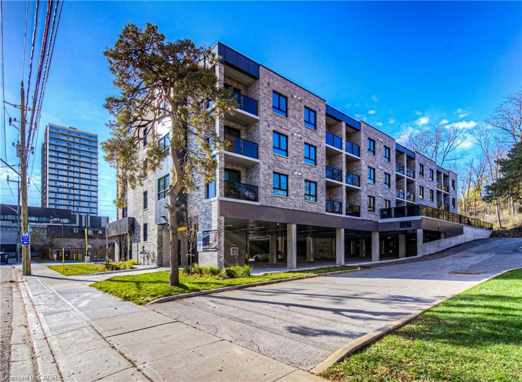 205-30 George Street S, Cambridge, ON, N1S 2M8