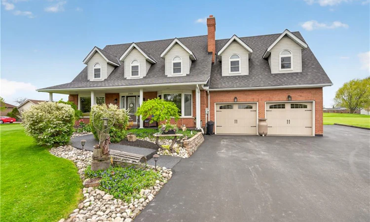 3568 South Grimsby Rd 12 Road