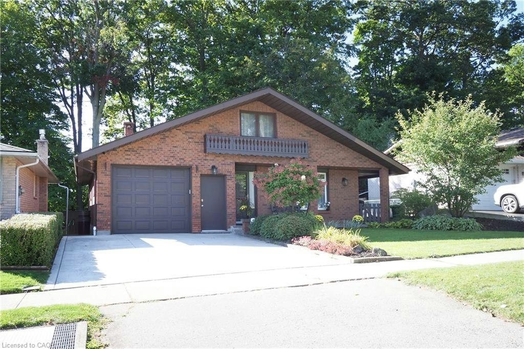 185 Southwood Drive, Kitchener, ON, N2E 2B2