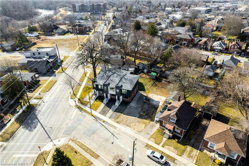 2-163 Grand River Avenue, Brantford, ON, N3T 4X7 - 20