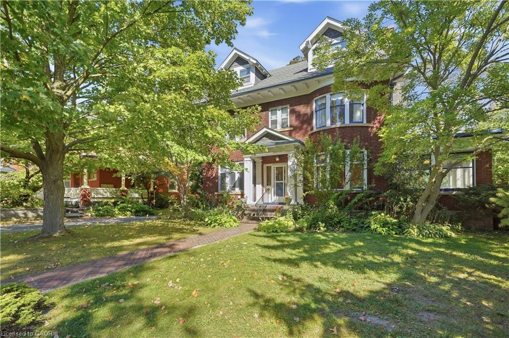 32 Wentworth Avenue, Cambridge, ON, N1S 1G6