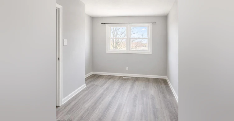 3-513 Quiet Place, Waterloo, ON, N2L 5L6 - 5