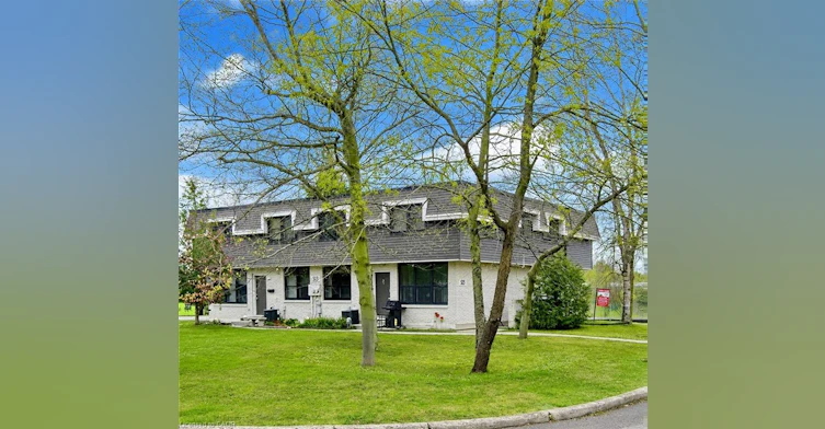 3-513 Quiet Place, Waterloo, ON, N2L 5L6