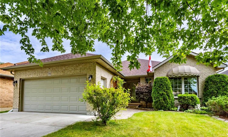 70 Sparrow Way