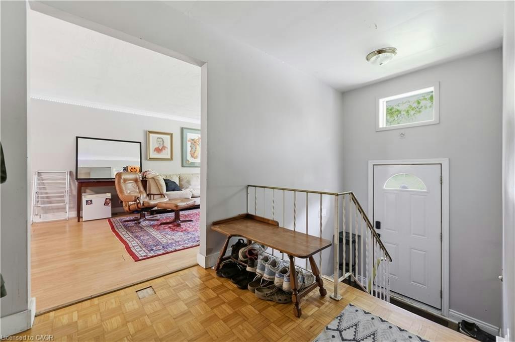 122 Greenbrier Drive, Waterloo, ON, N2L 4B5 - 5