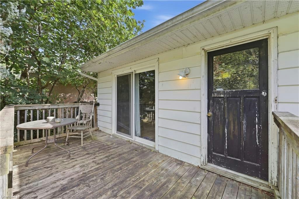 122 Greenbrier Drive, Waterloo, ON, N2L 4B5 - 28