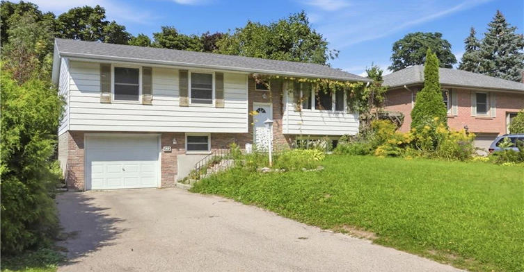 122 Greenbrier Drive, Waterloo, ON, N2L 4B5 - 2