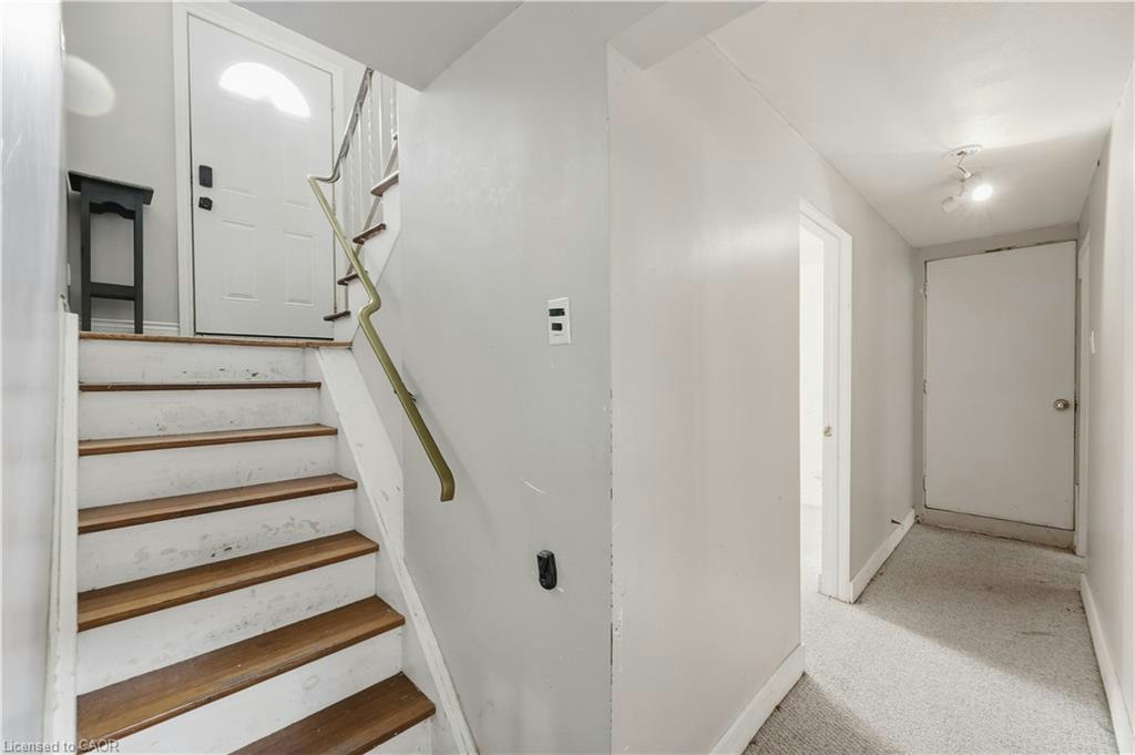 122 Greenbrier Drive, Waterloo, ON, N2L 4B5 - 18