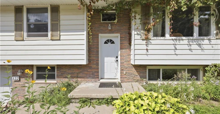 122 Greenbrier Drive, Waterloo, ON, N2L 4B5 - 3
