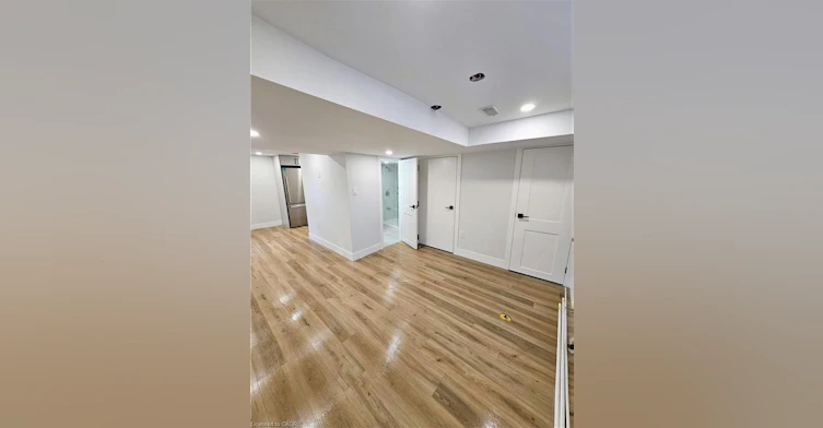 Basement-47 Eastvale Place, Hamilton, ON, L8H 1N9 - 4