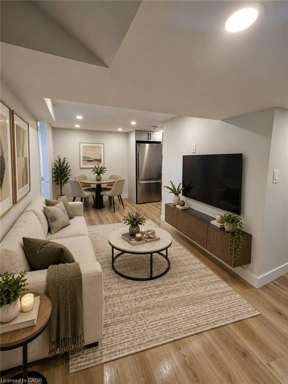 Basement-47 Eastvale Place, Hamilton, ON, L8H 1N9 - 3
