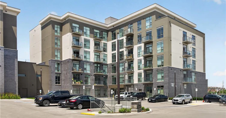 526-10 Mallard Trail, Hamilton, ON, L8B 2A7 - 2