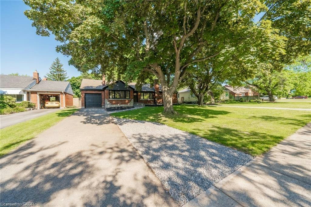 2 (Lower)-5678 Woodland Boulevard, Niagara Falls, ON, L2G 5K8