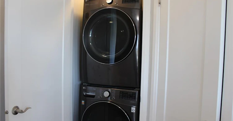 24 Aquarius Crescent, Hamilton, ON, L0R 1P0 - 12
