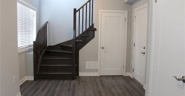24 Aquarius Crescent, Hamilton, ON, L0R 1P0 - 4