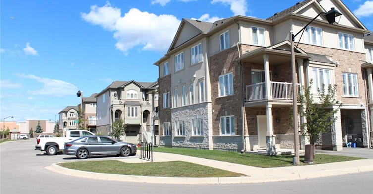 24 Aquarius Crescent, Hamilton, ON, L0R 1P0 - 3
