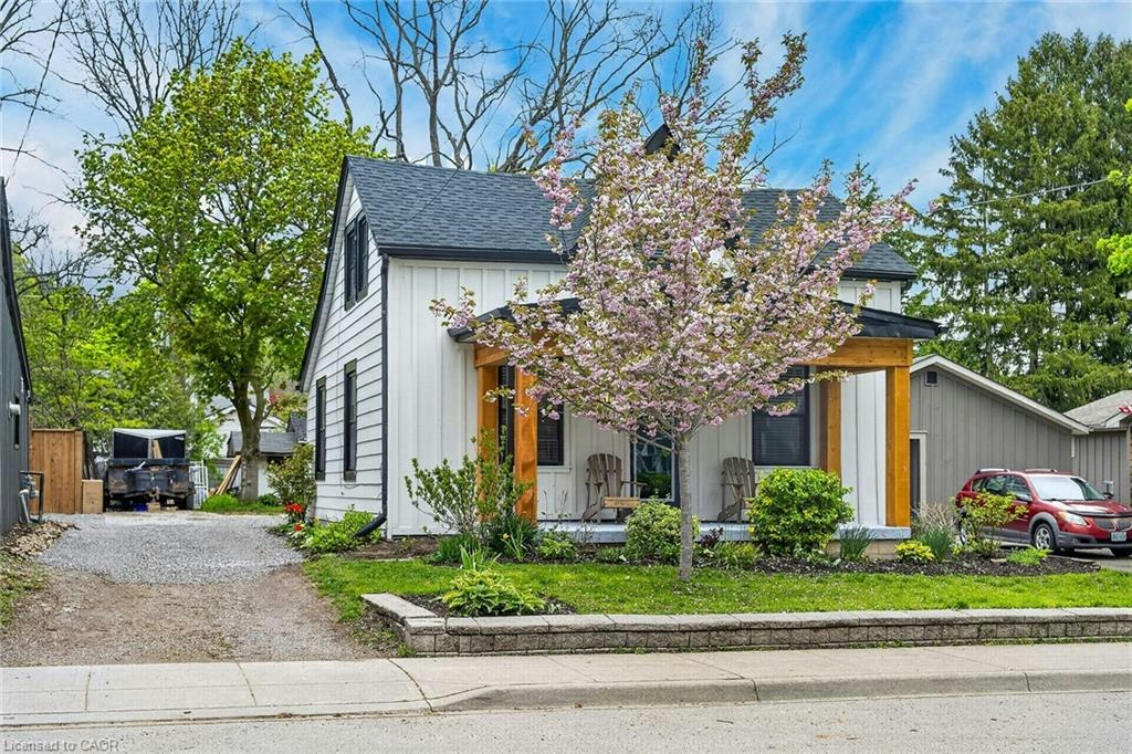 255 Macnab Street, Hamilton, ON, L9H 2K4