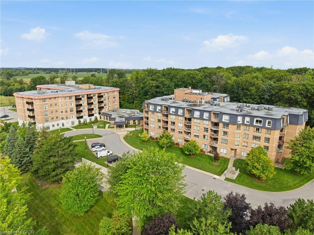 424-8111 Forest Glen Drive, Niagara Falls, ON, L2H 2Z3