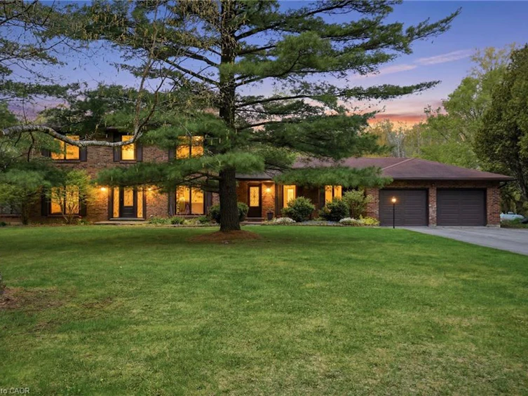 3918 Maddaugh Road, Puslinch, ON, N0B 2J0 - 3
