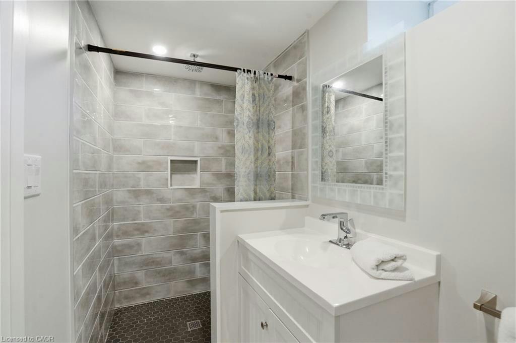 3918 Maddaugh Road, Puslinch, ON, N0B 2J0 - 39